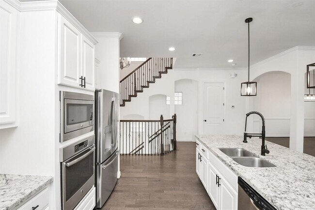 Building Photo - 1411 Upland Arbor Dr