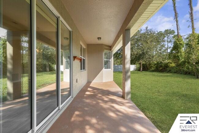 Building Photo - 34 Utrillo Pl
