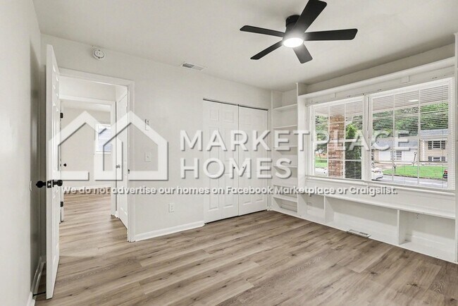 Building Photo - 3713 Stanford Cir