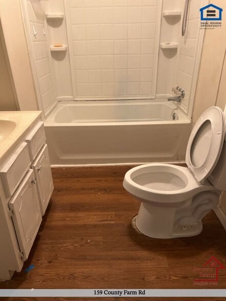 Building Photo - 159 County Farm Rd