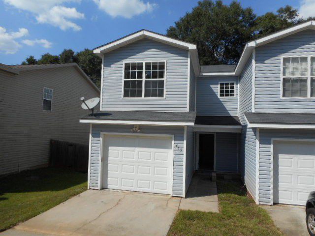 End Unit - 455 Sandy Oak Drive