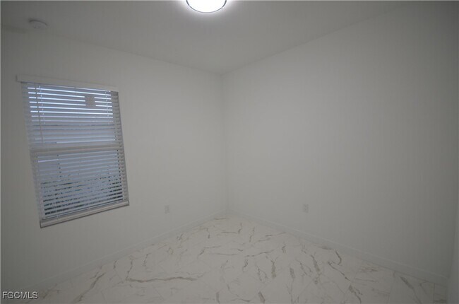 Building Photo - 2181 Mitchell Ct