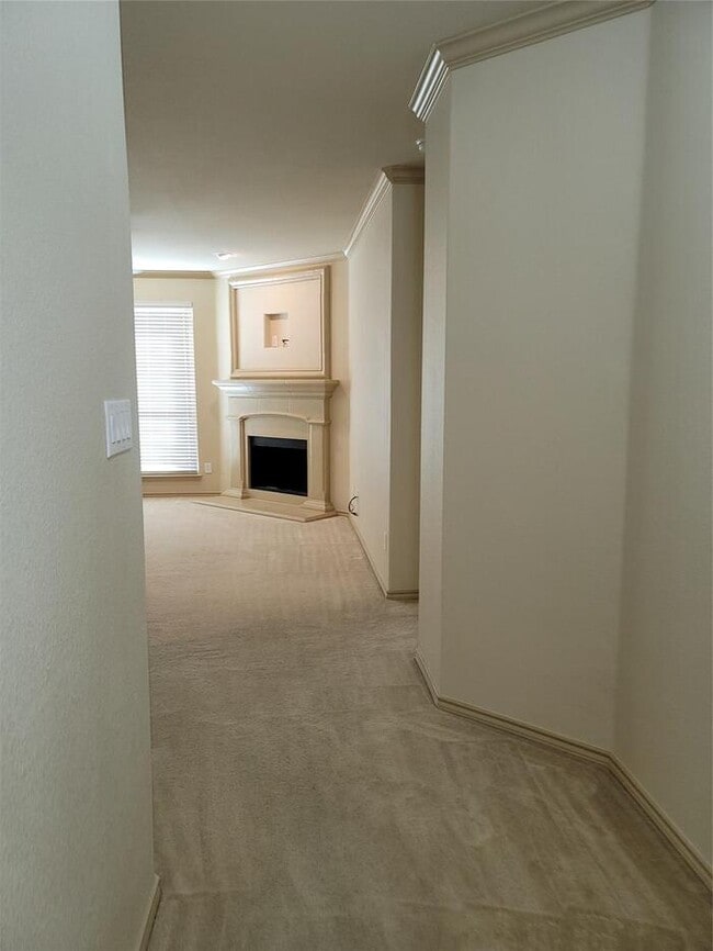 Building Photo - Stunning 4/3/2 in Weatherford coming soon