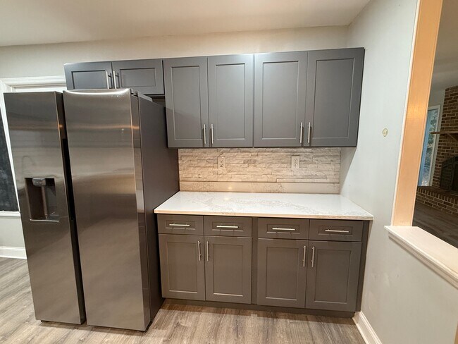 Building Photo - 8909 Quail Run Dr