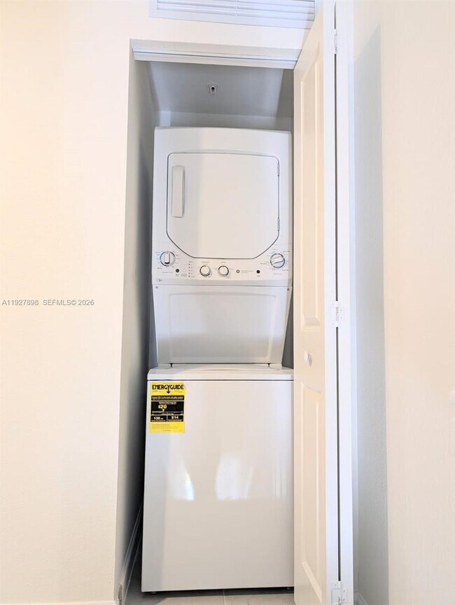 Building Photo - 15557 SW 280th St