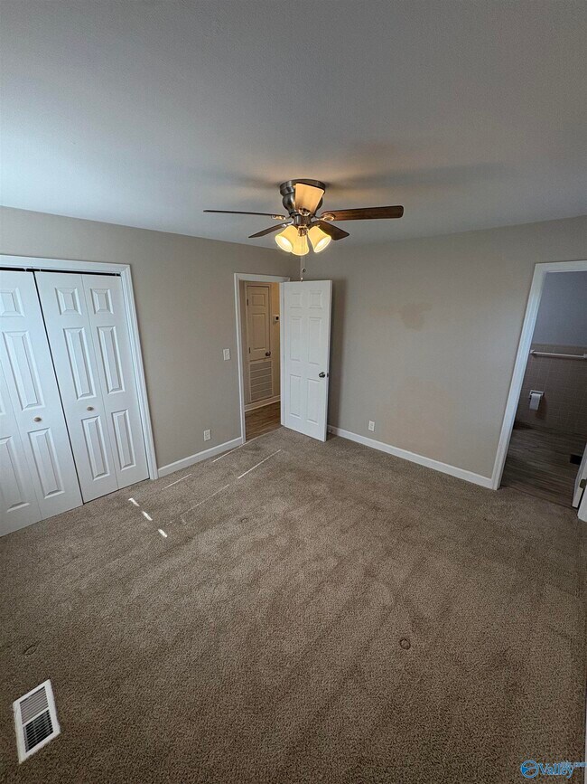 Building Photo - 3118 Adonna Dr NW