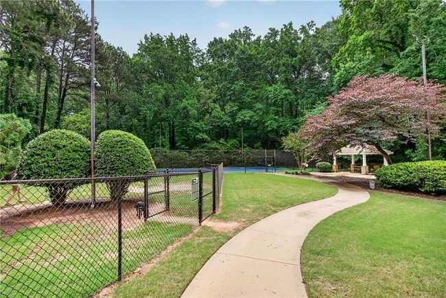 Building Photo - 3140 7 Pines Ct