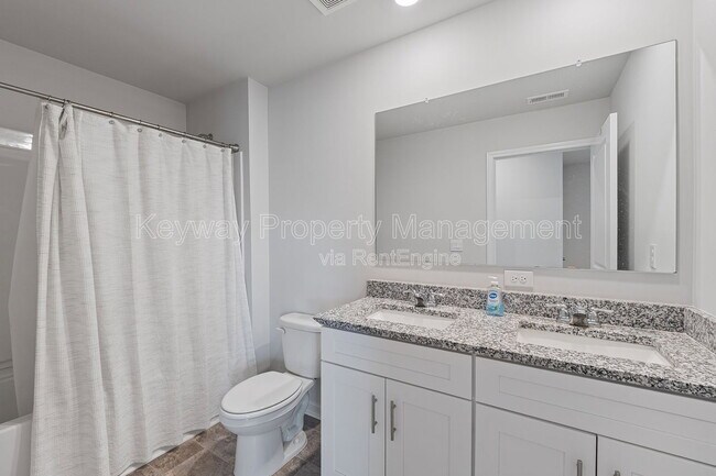Building Photo - 1429 Deer Hollow Run