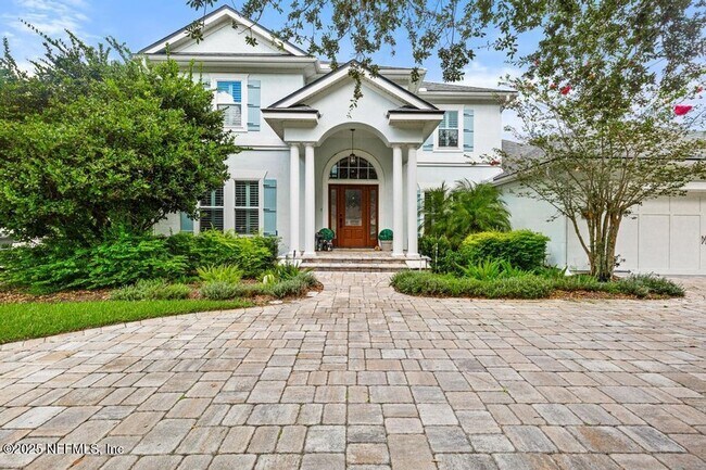 Building Photo - 1175 Eagle Point Dr