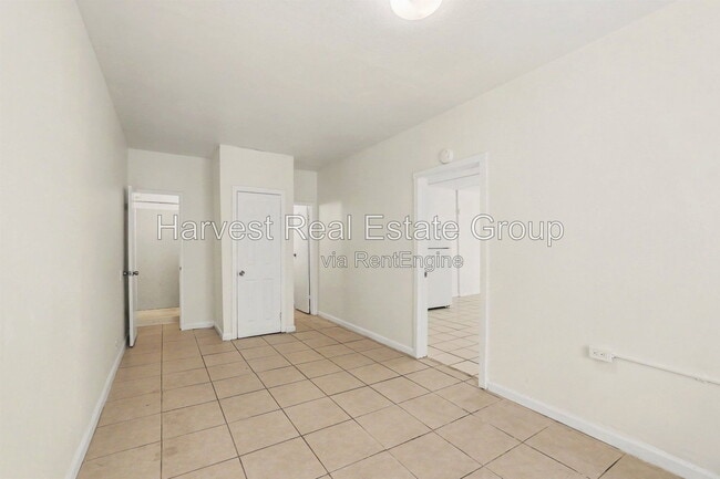 Building Photo - 1247 23rd St