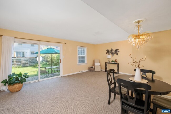 Building Photo - 114 Georgetown Green