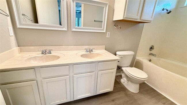 Building Photo - 12333 Paloma Blanca Way