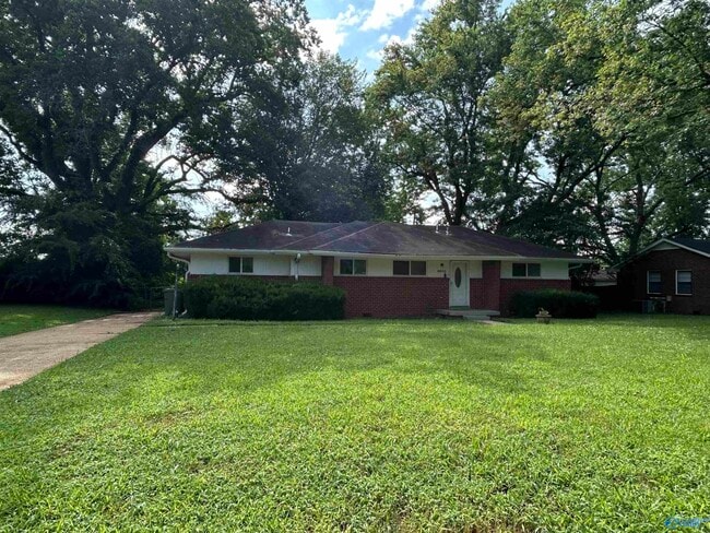 Primary Photo - 4500 Force Dr NW