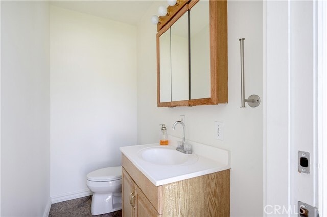 Building Photo - 905 Graynold Ave