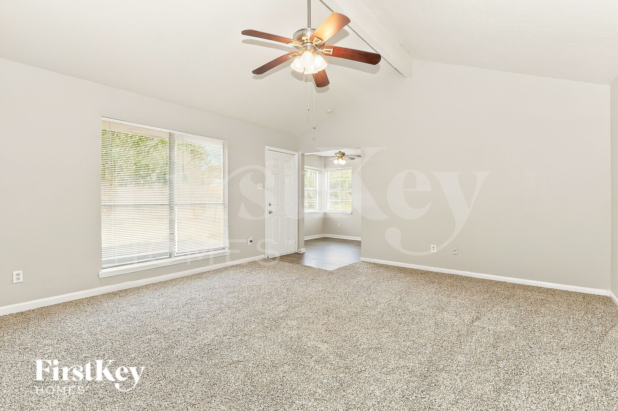 Building Photo - 13223 Lake Breeze Ln