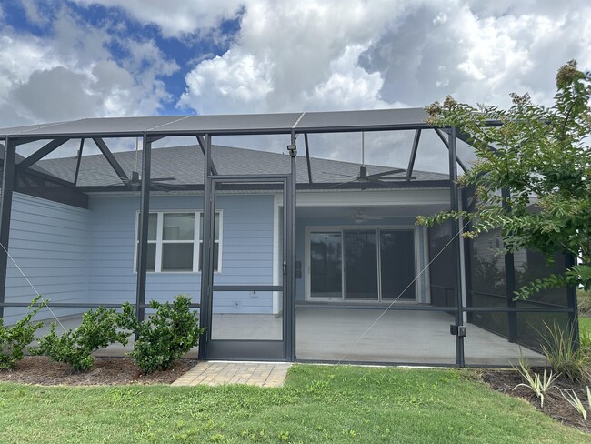 Building Photo - 319 Flip Flop Ct