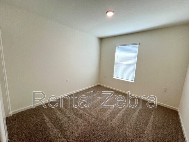 Building Photo - 4075 Cinnabar Ct