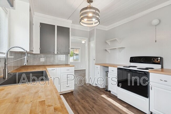 Building Photo - 3318 Big Cut Rd