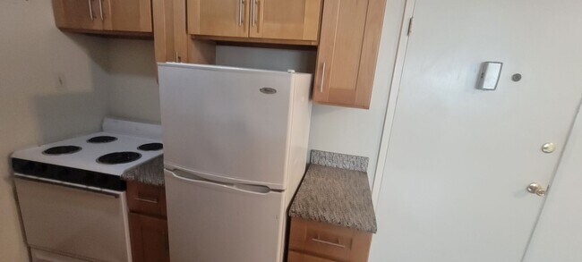 Building Photo - this is a great 1-bdr right in the heart of Berkeley