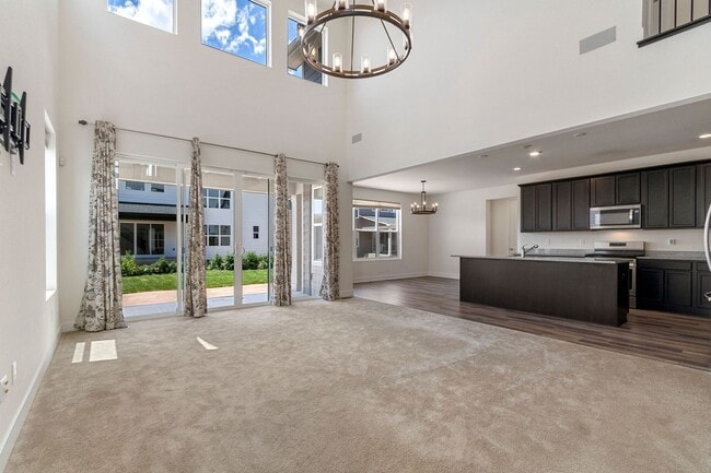 Building Photo - Beautiful 3 Bedroom 2 1/2 Bath Single Family Home