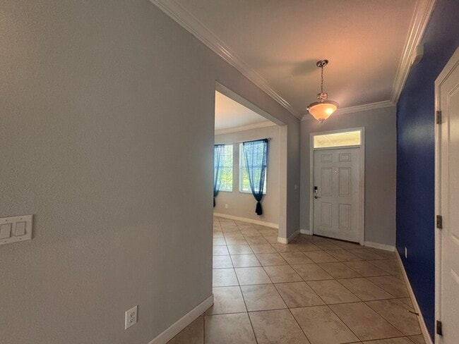Building Photo - 4 Bedroom/3 Bathroom Enclave at Terra Bella