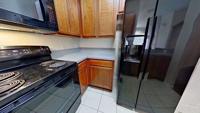 Building Photo - Beautiful Condominium on Beach Blvd!