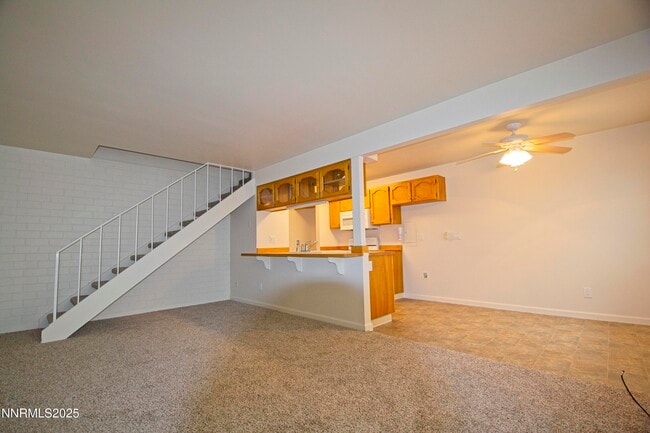 Building Photo - 4941 Catalina Dr