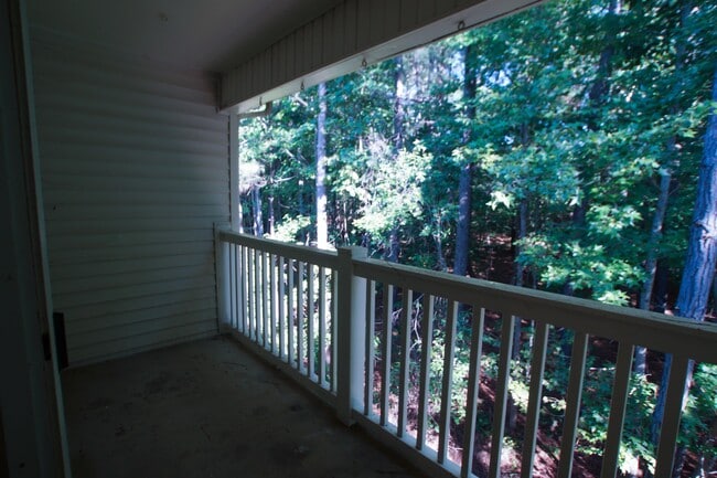 Building Photo - 2900 Trailwood Pines Ln