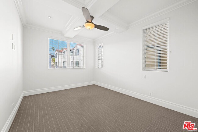 Building Photo - 201c Avenue A