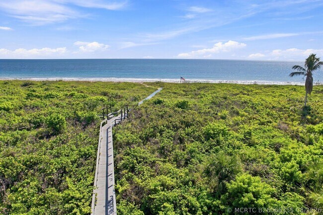 Building Photo - 2800 N Hwy A1A