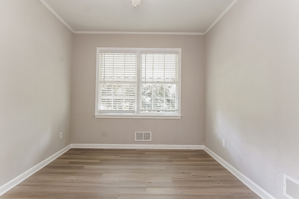 Building Photo - 941 Martinwood Cir
