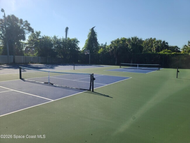 Building Photo - 234 Bristol Ct