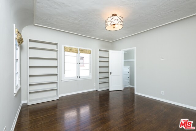 Building Photo - 1179 S Hayworth Ave