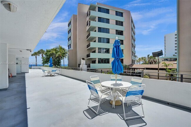 Building Photo - 1500 N Ocean Blvd