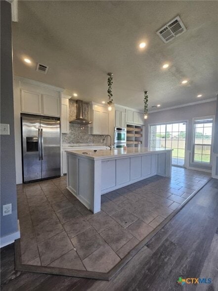 Building Photo - 701 Black Hills Trail