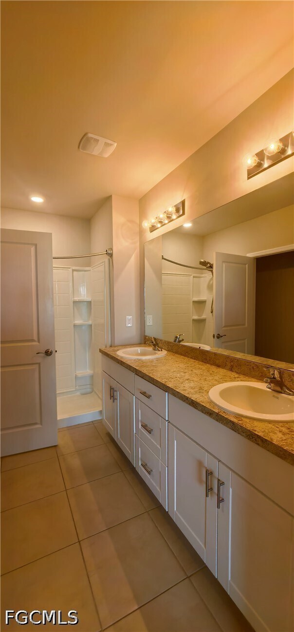 Building Photo - 18540 Cronin Sand Ln