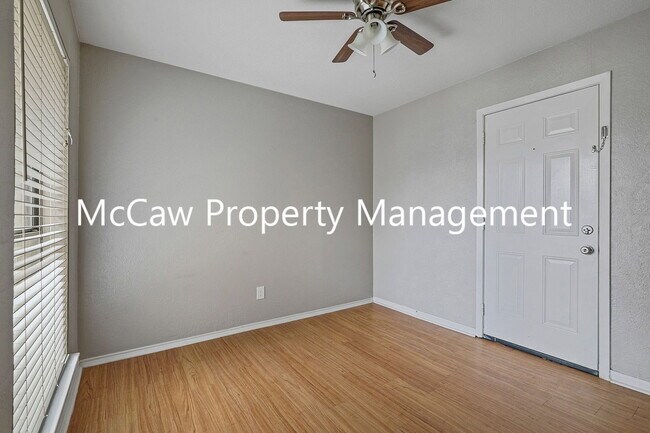 Building Photo - 1414 White Way