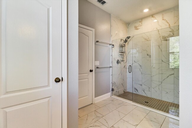 Building Photo - 1856 Napoli Dr