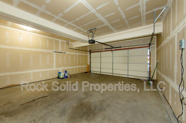 Building Photo - 3766 Saddle Ridge Trail