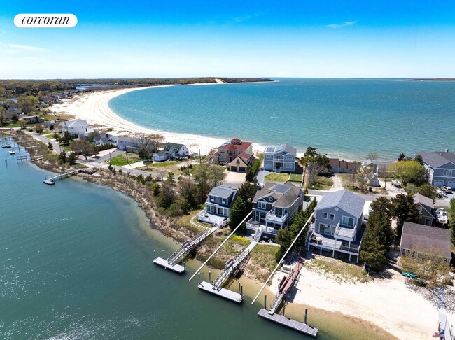 Building Photo - 34 E Beach Dr
