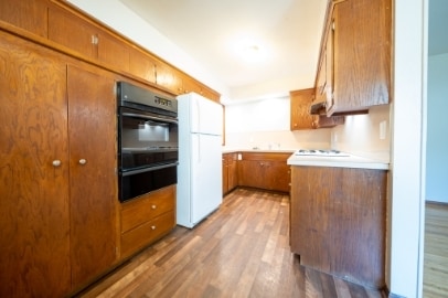 Building Photo - 842 25th Ave SE