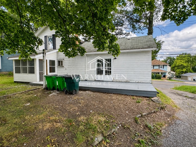 Building Photo - 1312 Wooster Rd W