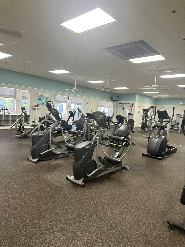 Building Photo - 164 Burgandy Way