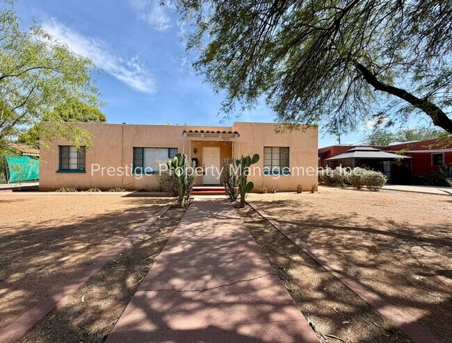 Primary Photo - Spacious With Vintage Charm- 2/1 Centrally Located and Waiting For You!