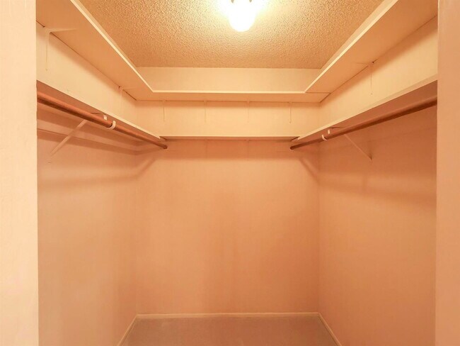 Building Photo - 1484 Carnot Dr