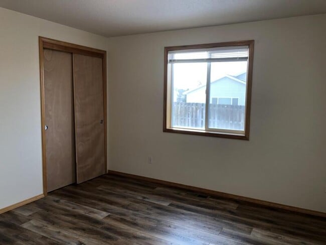 Building Photo - 2955 NW 9th Ln