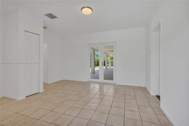 Building Photo - 8261 SW 165th Terrace