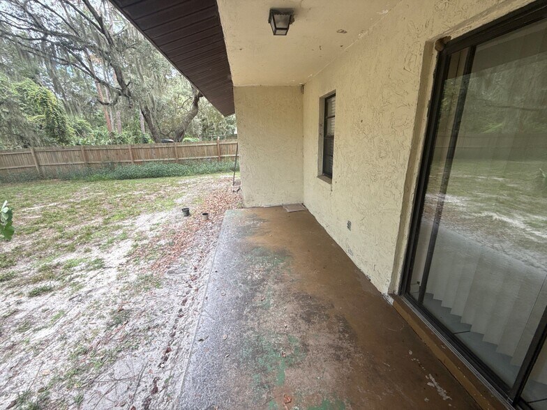 Building Photo - 10939 W Gem St