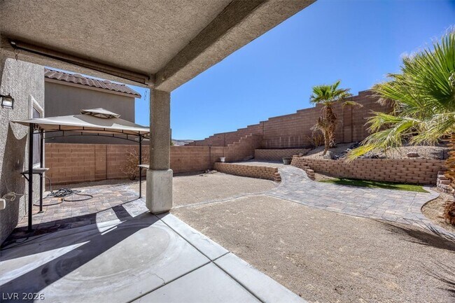 Building Photo - 11223 Dahlia Grove St