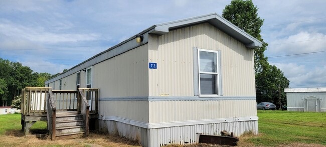 Building Photo - Ready to Move in